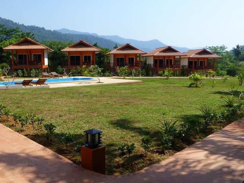 考索茉莉花园度假酒店 Khao Sok National Park 外观 照片